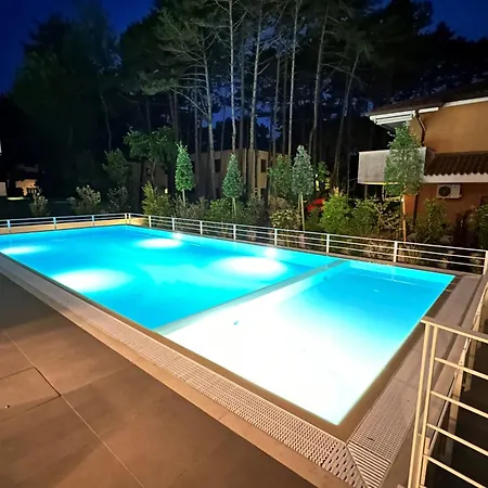 Cozy Flat With Garden And Pool Apartment Bibione